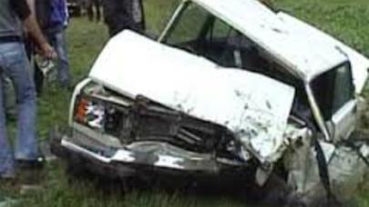 "VAZ 2106" aşdı, bir ailənin 5 üzvü xəstəxanalıq oldu